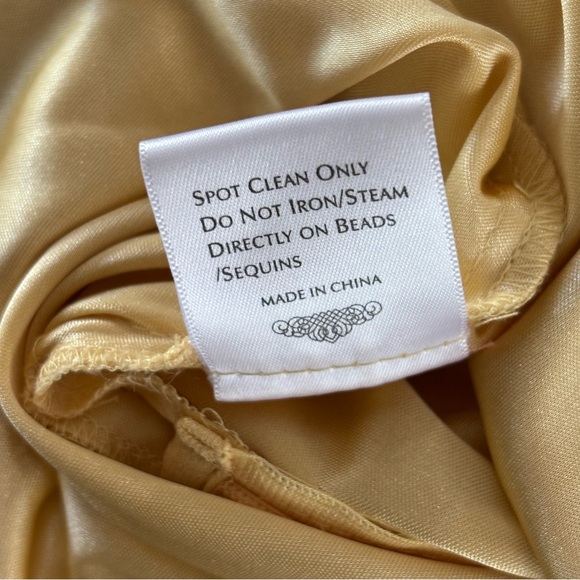 Sue Wong Embroidered Yellow Silk Cocktail Dress | Size 2 - Picture 9 of 9